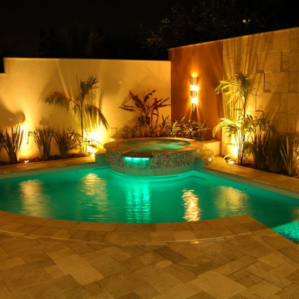Luminária Led de Piscina RGB com Ventosas - Swanlight
